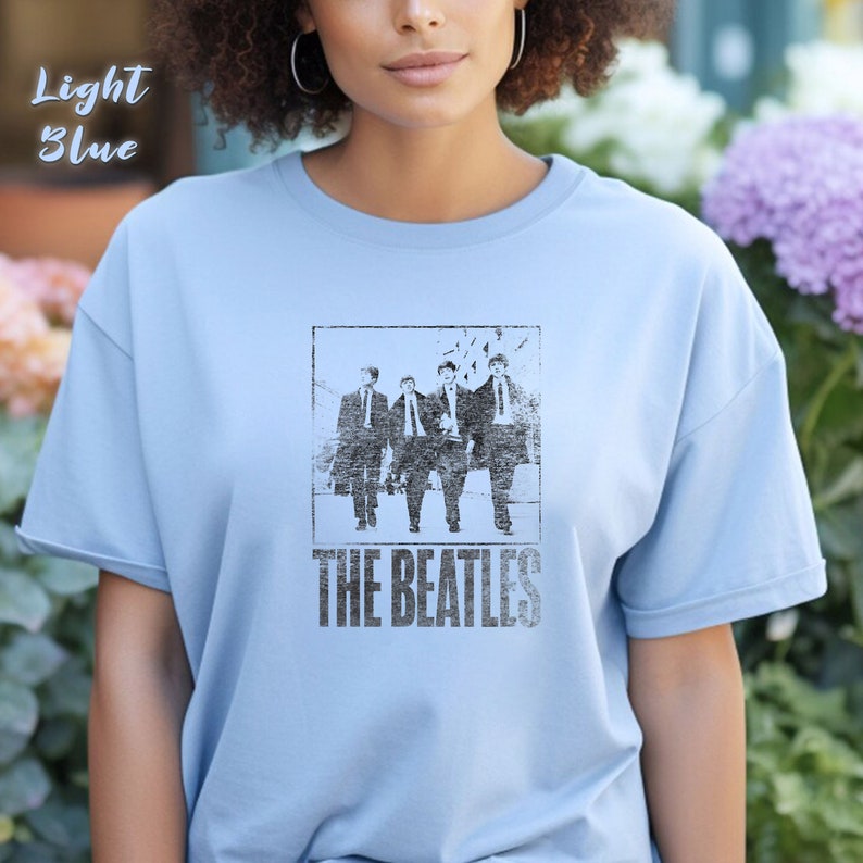 BEATLES, 2007 APPLE CORPS T SHIRT SIZE LARGE. A