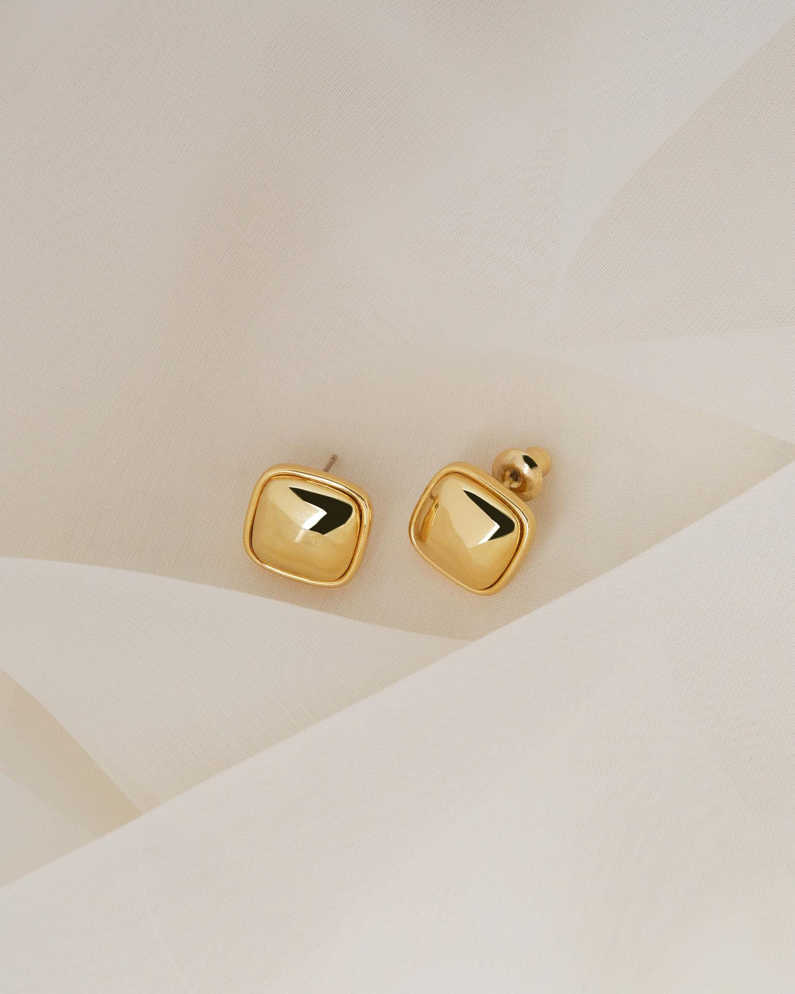 Square Ribbed Earrings Sculpted Square Stud Earrings: Vintage Style 18K Gold Plated Brass - Etsy