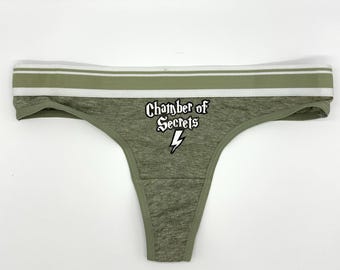 Ropa interior tipo tanga de la Cámara de los Secretos de Harry Potter.
