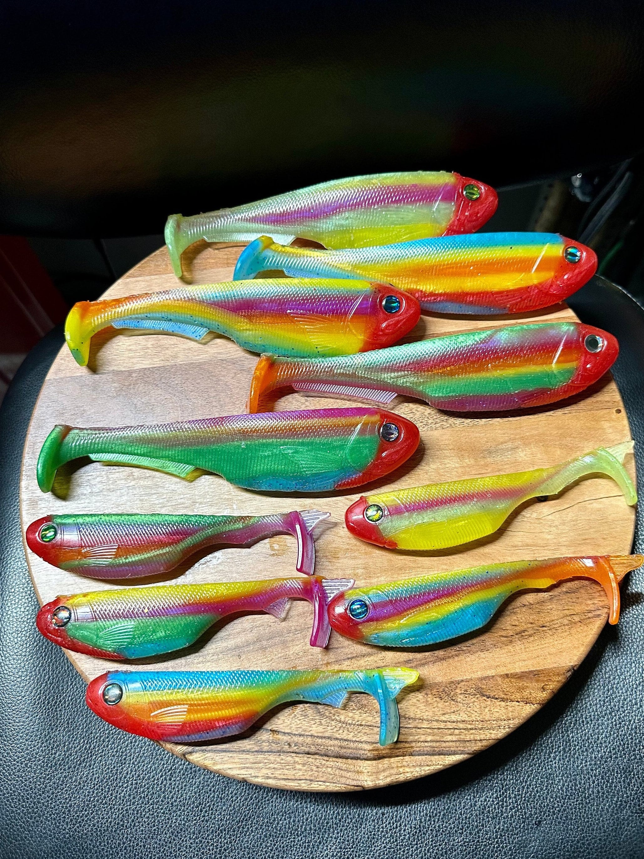 Muscle Fish 8 Maurauders in insane Parrot Color Scheme. Includes One Owner  Beast Hook Willow Flashy, Mustad Treble Trailer and Two Baits 