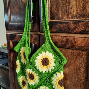 Bolso primaveral fresco y luminoso