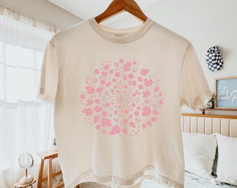 Camiseta corta retro Kitchencore, camiseta corta con mandala de grosella, camiseta cuadrada Comfort Colors, regalo de cocina vintage, top corto con nostalgia cottagecore