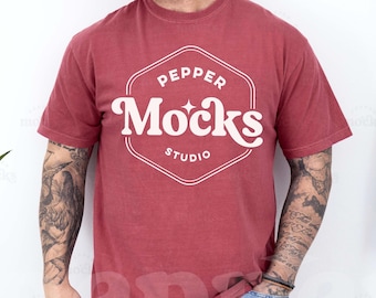 Karmozijnrood T-shirtmodel | Comfort Colors 1717 heren-T-shirt (digitale download)