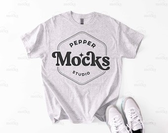 Mockup koszulki Gildan 5000 Ash | Flatlay (pobranie cyfrowe)