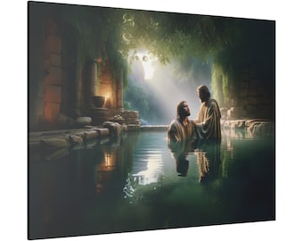 Puede incluir: Una pintura que representa una escena religiosa de dos hombres con túnicas fluidas de pie en una piscina de agua. El hombre de la derecha coloca su mano sobre el hombro del hombre de la izquierda, que está parcialmente sumergido en el agua. La escena se desarrolla en un exuberante paisaje verde con una estructura de piedra en el fondo.