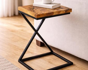 Mesa auxiliar rectangular Vella de teca maciza, mesa auxiliar rústica de madera, mesita de noche pequeña o mesa de acento con patas de metal.