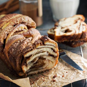 Homemade Chocolate Babka Loaf: Artisan Holiday Bread