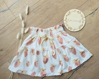Unique girl's paperbag skirt 104 rib jersey with strawberries and bow