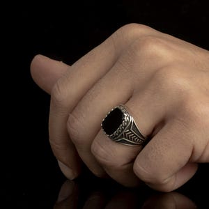 Handcrafted 925 Sterling Silver Men&#39;s Onyx and Agate Ring, Black and Red Ring for Men, Delicate Ring, Silver Men Jewelry, Solid Silver Ring