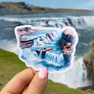 Adesivo Gullfoss - Islanda, cascata, acquerello islandese, arte di viaggio, adesivo naturalistico, adesivo per laptop, arte europea, parco nazionale, magnete per auto