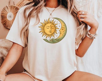 Vintage Moon and Sun Shirt, Celestial Sun and Moon Tee, Boho Celestial Shirt, Mystical Moon TShirt, Retro Sun Shirt Astrology T-Shirt