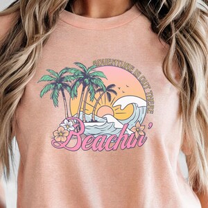 Beachin&#39; T-shirt, Summer Vibes T-shirt, Boho Vacation Shirt, Palm Tree Beach Shirt, Beach T-Shirt, Vacation Mode Shirt, Sunset Beach