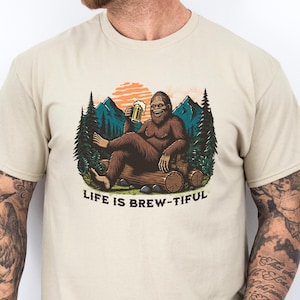Funny Beer Drinking T-Shirt, Funny Bigfoot Shirt, Bigfoot Shirts, Funny Sasquatch Shirt, Retro Camping Shirts, Beer Lover Gift, Beer T-Shirt