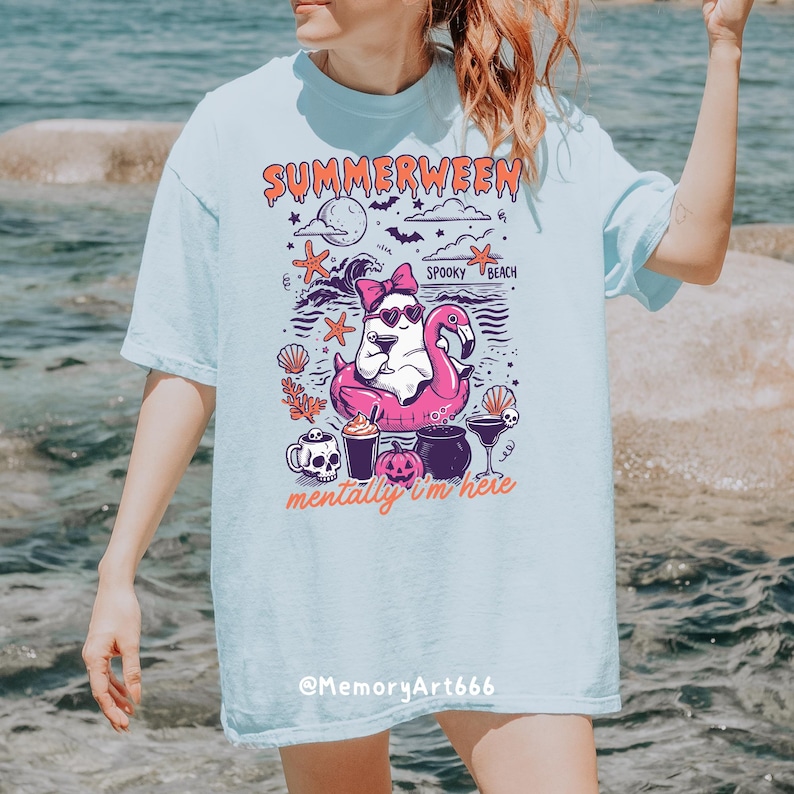 Cute Summerween ghost illustration featuring a retro ghost wearing heart-shaped sunglasses and a pink coquette bow while relaxing on a pink flamingo pool float. Surrounded by spooky beach elements including seashells, starfish, waves, bats, pumpkins, skull mugs, and Halloween cocktails, with the quote “Mentally I’m Here.” Perfect for Halloween beach aesthetics, retro apparel, Cricut projects, sublimation, SVG PNG downloads, stickers, mugs, tote bags, beach vacation shirts, and spooky gifts.