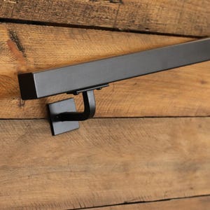 1.5&quot;x1.5&quot; Powder Coated Modern Minimalist Metal Handrail with farmhouse brackets, Handrail For Stairs, Straight End,