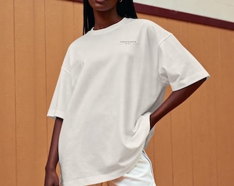 Minimal Logo T-Shirt – Women’s Essential