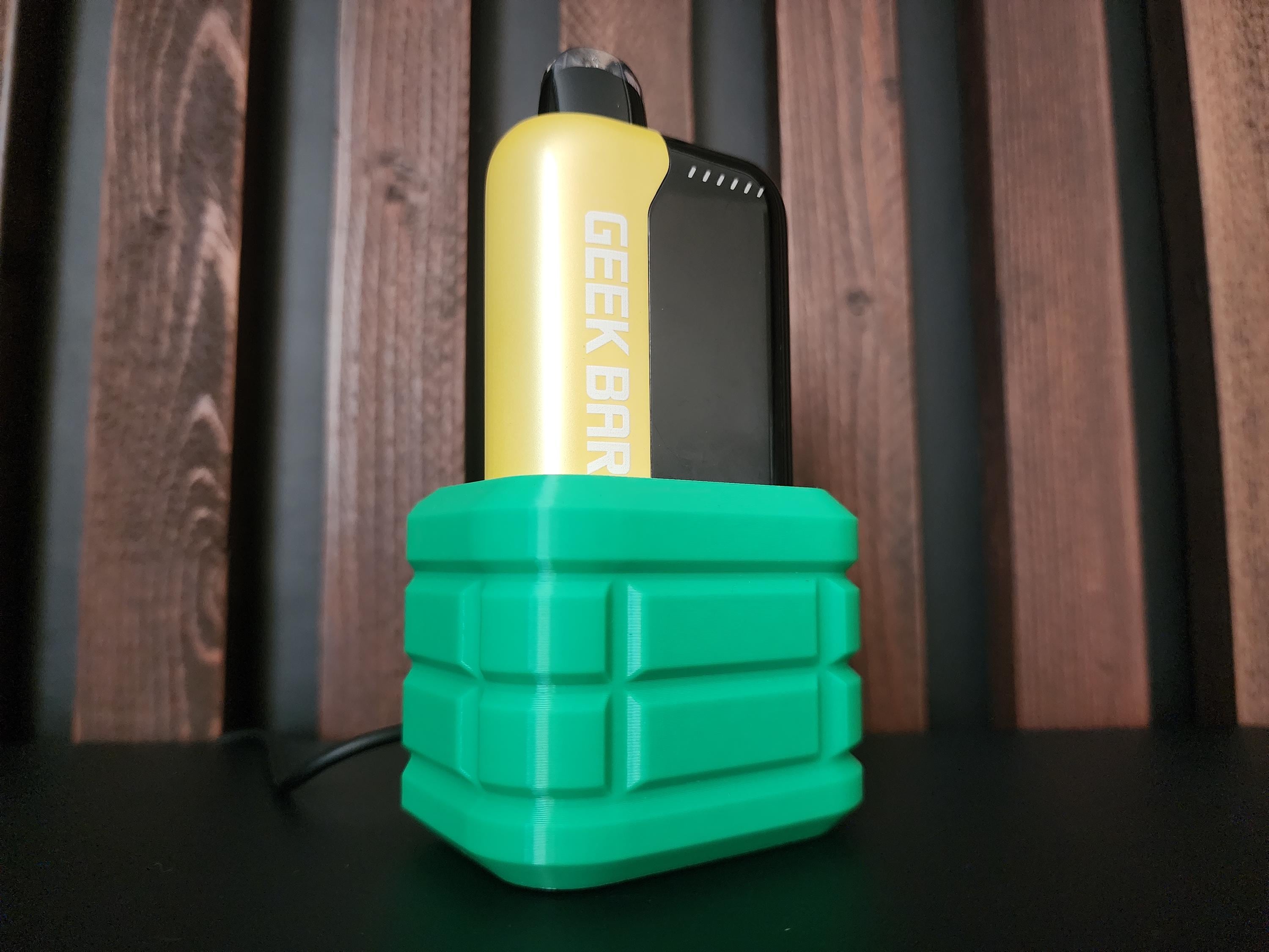 geek bar pulse x pret 99 lei plug What Does Pink Lemonade Geek Bar Taste Like? – eJuiceDB main image 1