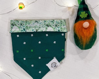 Pinch Perfect Dog Bandana, St. Patrick’s Day Dog Bandana, Dog Bandana, Reversible dog Bandana