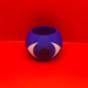 Eye - succulent pot or catch all/dish. pick option new design