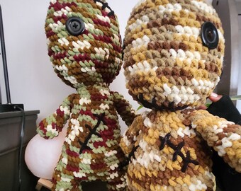 Peluche de muñeca cosida