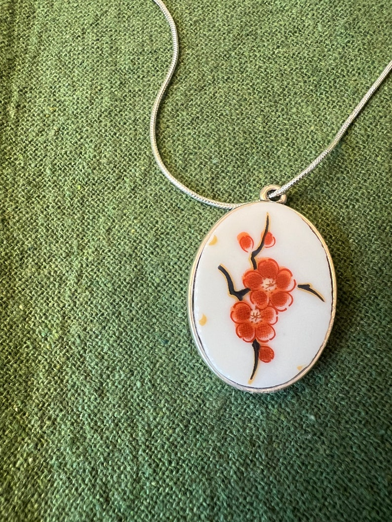 Broken china jewelry, Kyoto by Montgomery Ward vintage china, pendant necklace image 2
