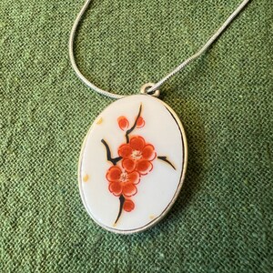 Broken china jewelry, Kyoto by Montgomery Ward vintage china, pendant necklace image 1