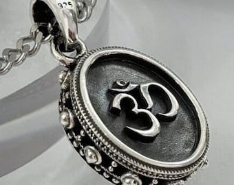 Ganesha Pendant, Om Necklace, Sterling Silver 925, Hindu Jewelry, Sacred Amulet, 3D Reversible Gift, Handmade
