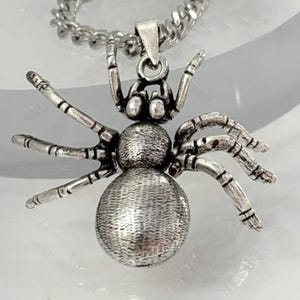 3D Spider Pendant, Sterling Silver 925, Handmade Insect Necklace Gift, Realistic Tarantula Jewelry, Gothic Creepy Charm, Halloween Accessory