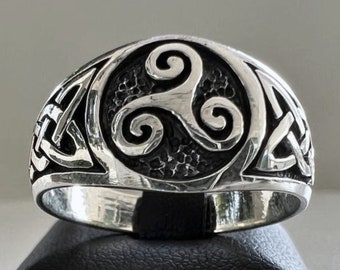 3D Celtic Triskelion Ring, Sterling Silver 925 Handmade Pagan Amulet, Viking Protection Talisman, Spiritual Statement Jewelry Gift