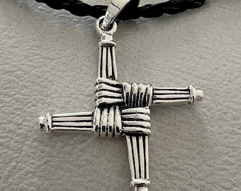 Handmade Sterling Silver 925 Saint Brigid&#39;s Cross – Celtic Protection Symbol, Irish Cross Pendant, St Brigit Talisman Necklace