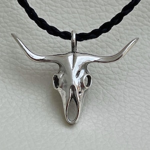 3D Sterling Silver Bull Skull Pendant, Handmade Western Gothic Amulet, Buffalo Head Necklace for Her or Him, Symbol of Strength and Spirit
