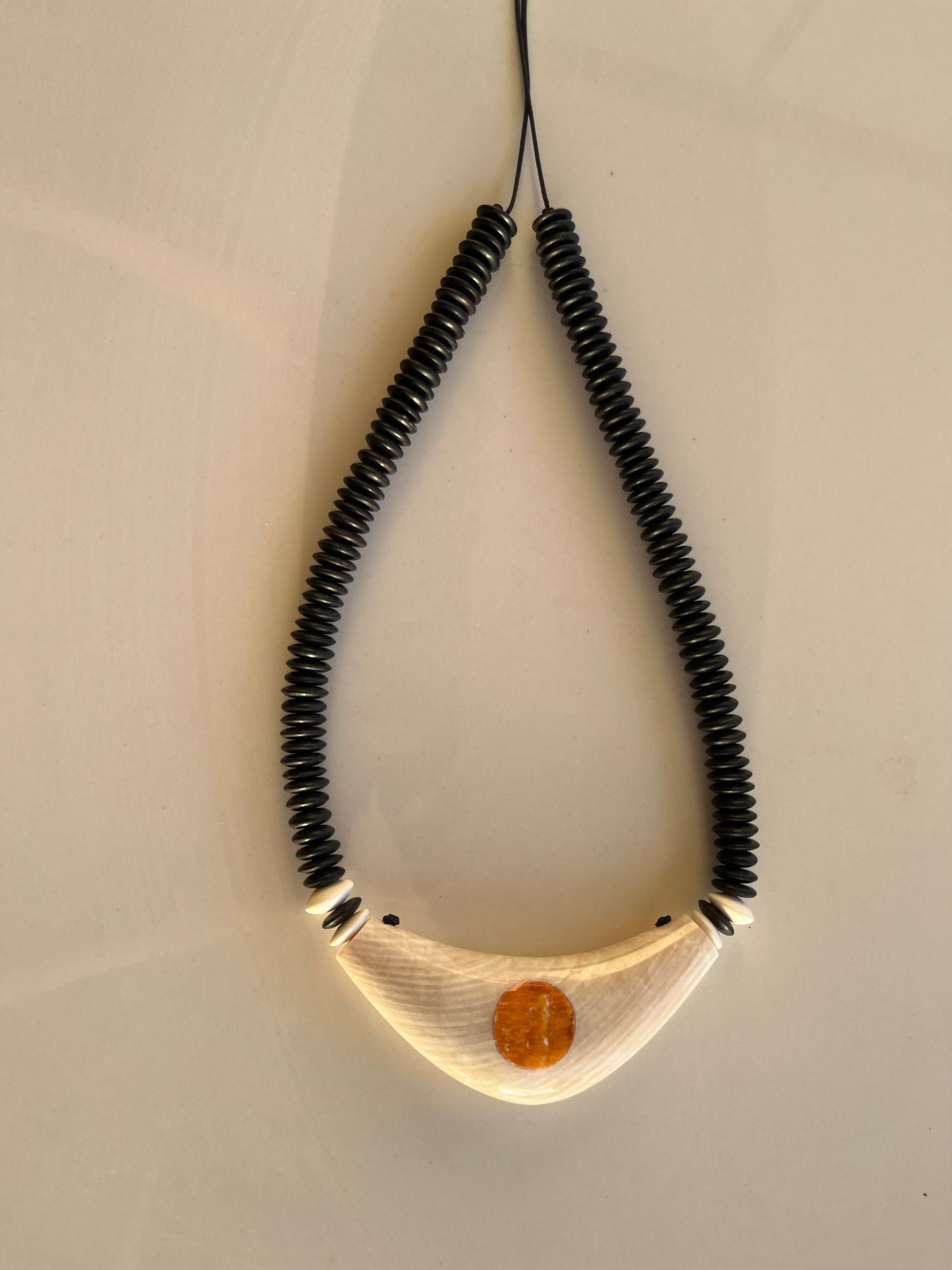 Chamorro spondylus necklace deals
