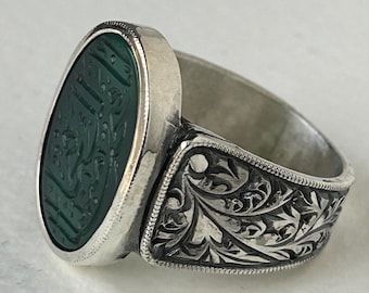 Handmade Green Agate Sterling Silver Ring: Islamic Gifts for Men