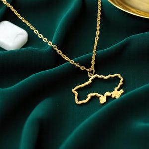Pendentif carte de l'Ukraine en or véritable - Collier en or 14 carats fabriqué à la main - Collier pendentif carte de l'Ukraine - Bijoux en or véritable de l'Ukraine