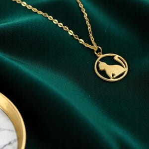 Handmade 14K Solid Gold Circle Cat Necklace • Gift for Cat Lover • 14K Gold Cat Pendant • 14k Real Gold Cat Necklace • Gift For Her