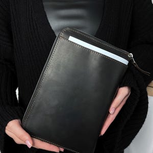 Leather Passport Holder | Gift for Her | Travel Wallet Zipper | Free Engraving | Bridesmaid Gift