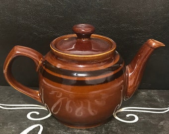 Vintage Sadler Brown Glossy With Black Stripe Betty Small Teapot
