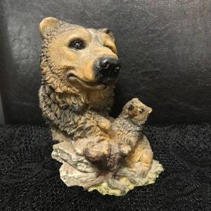 Brown Grizzly Bear & Cub Statue Display Rare Model Sculpture Figurine Decor (5 1/2 Inches H’ X 4 Inches W’)