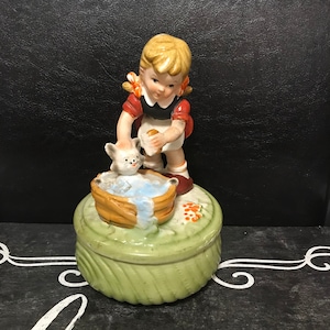 Rotating Music Box Ceramic Figurine Girl Washing Cat In Sudsy Tub