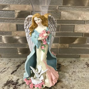 Angel Holding Pink Roses With Doves And Vase Figurine Sculpture Collectible Statue Ceramic Decor (7 1/2 Inches H’ X 4 1/2 Inches W’)
