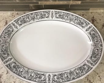 Japanese Berkeley House Fine China Forum 6707 Black Floral Pattern