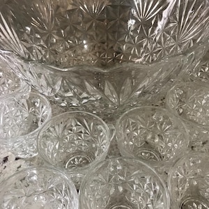 1950 Anchor Hocking Arlington Clear Glass Punch Bowl Twelve Matching Diamond Cut Star Cups Collectible Centerpeice Bowls (Set Of 13)