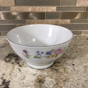 Action Industries Inc Hand Painted Floral Porcelain Asian Rice Bowl (5 Inches W’ X 2 3/4 Inches H’)