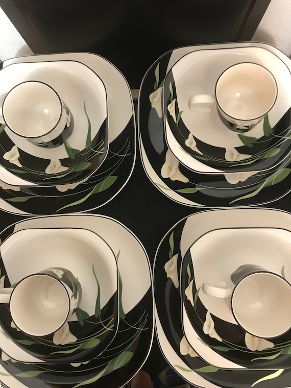 Sango Quadrille Black Lilies Four Square Dinner Plates Four Square