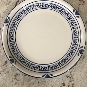 Tienshan Ivory Cream Off White Blue Heart Design Stoneware Oven To Table Safe Collecrible Decorative Dinner Plate (11 Inches)