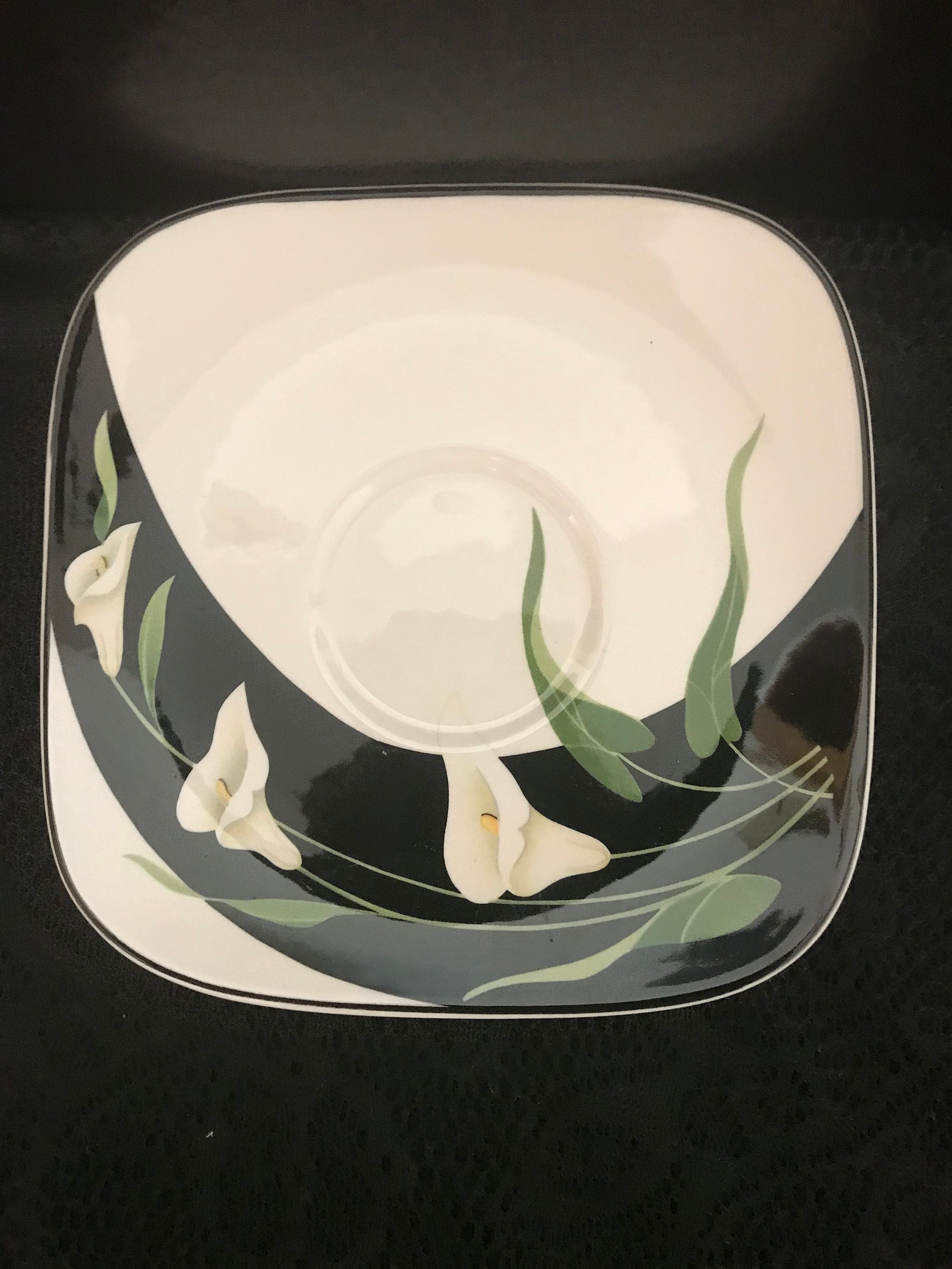 Sango Quadrille Black Lilies Four Square Dinner Plates Four Square