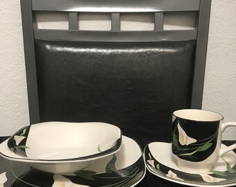 Sango Quadrille Black Lilies Four Square Dinner Plates Four Square