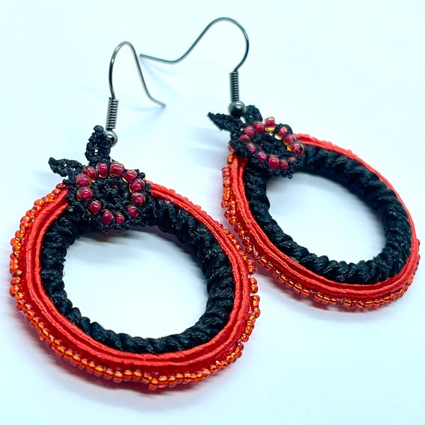 Red Black Soutache Earrings, Round Dangle medium earrings, Boho style jewelry, Geometric circle, Beaded jewelry