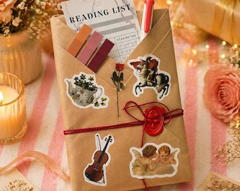 Custom Blind Date with a Book - Romantic, Fantasy & Thriller Editions - Spicy Gift Box for Book Lovers, Ideal for Bookish Birthday Surprises