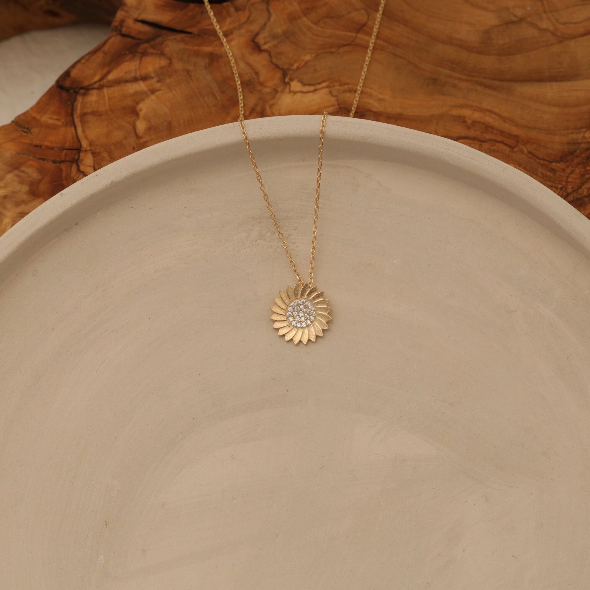 Sunflower Necklace , 14K Gold Plated Sunflower Necklace , Minimalist Necklace , Mothers Day Gift
